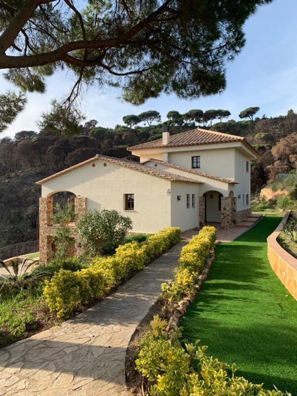 92edb53b-03a5-4009-96ed-8fc281e53c83